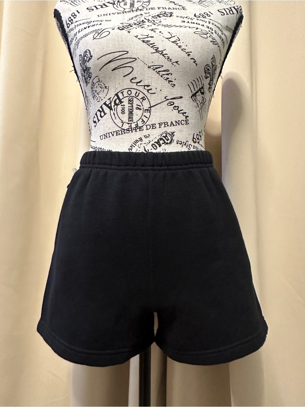 Aritzia Cozy Sweatfleece Perfect Hi-Rise Mini Shorts Black XS NWT